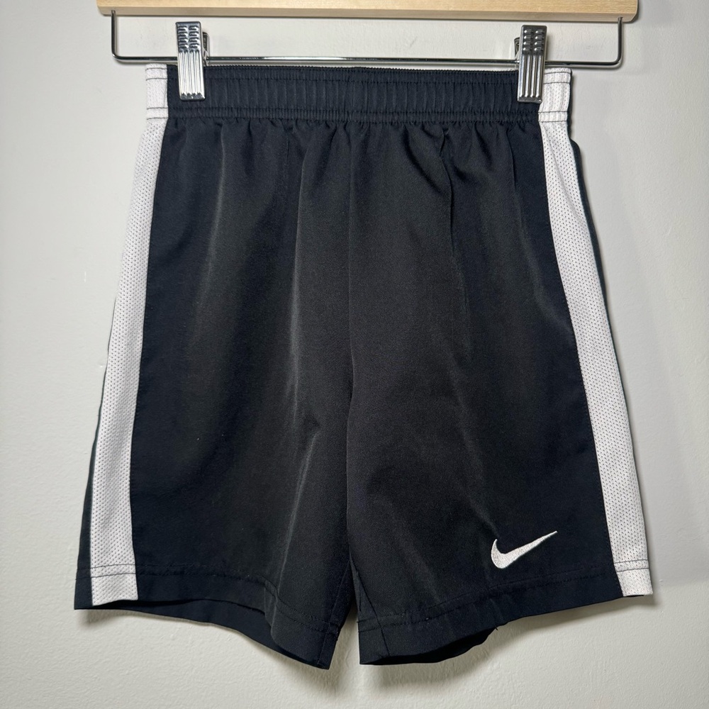 Nike Youth Unisex Black Dri-Fit Shorts Unisex Size‎ Small